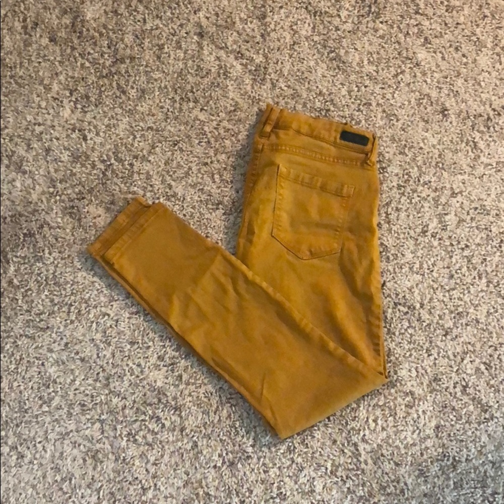Skinny jeans